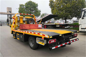 洪江道路救援拖车报价